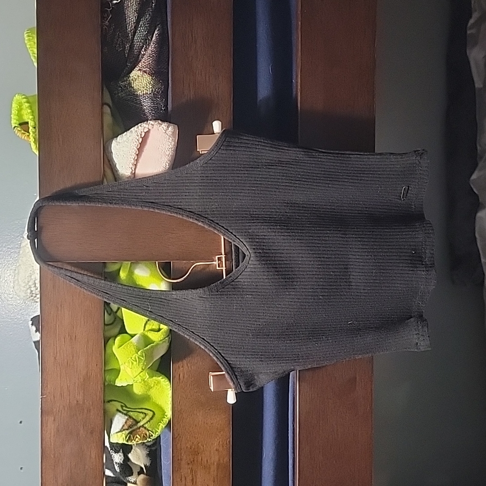 Halter top